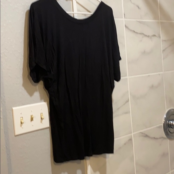 Free To Live blouse - Picture 4 of 4